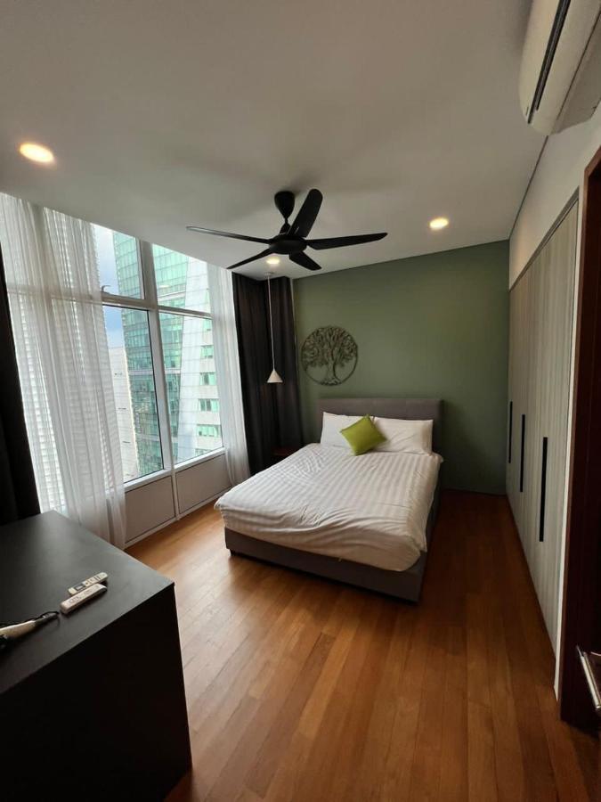 Klcc Sky Suites Kuala Lumpur Luaran gambar