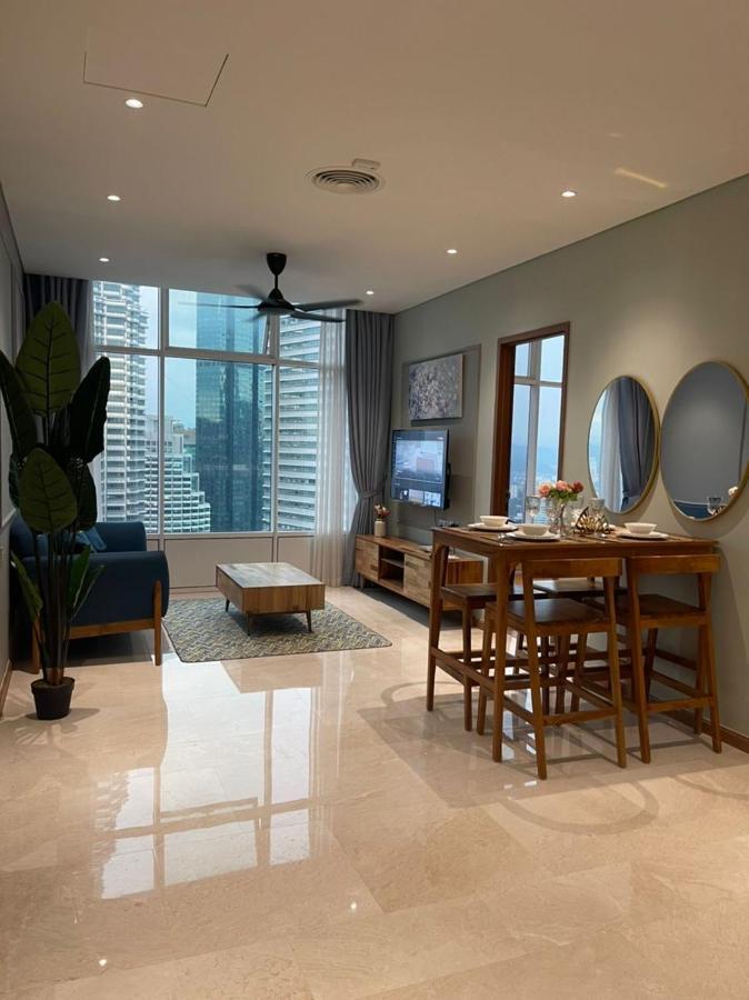 Klcc Sky Suites Kuala Lumpur Luaran gambar